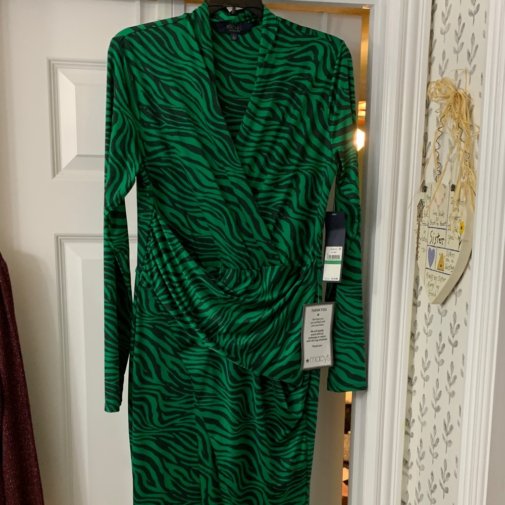 Green Zebra Print Wrap Dress - Picture 4 of 14